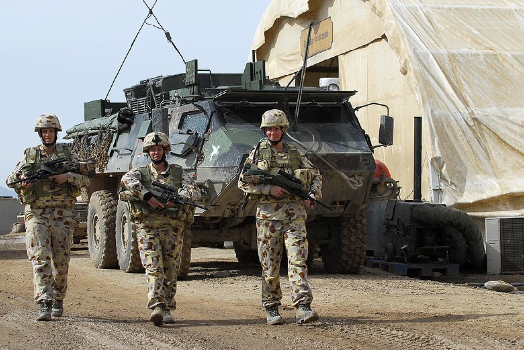 Armata australiană ia poziție împotriva COVID. Soldații supraveghează respectarea restricțiilor