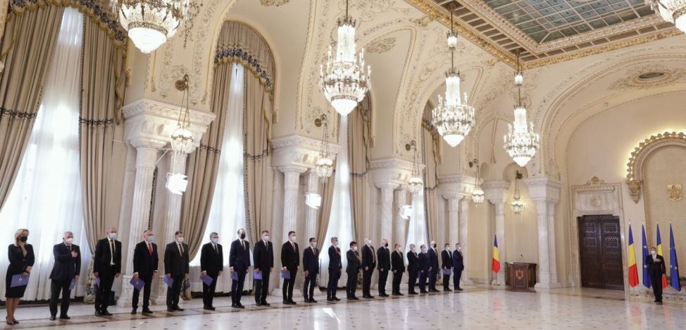 Barometrul vizibilităţii. Premierul Nicolae Ciucă, aflat în vârf. Primele locuri sunt dominate de miniştrii PSD
