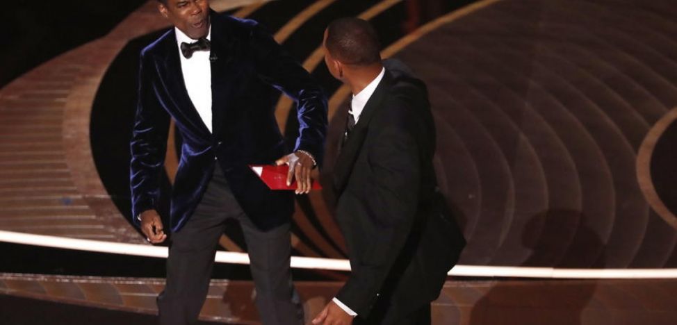 Chris Rock, o nouă reacţie după ce a fost lovit de Will Smith la Premiile Oscar. Ce a anunţat actorul