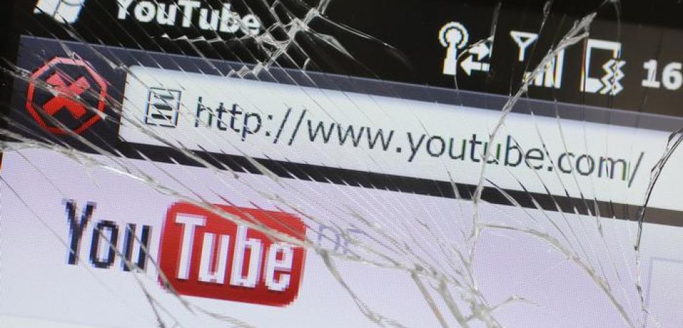 Google a blocat canalul de YouTube al Parlamentului rus