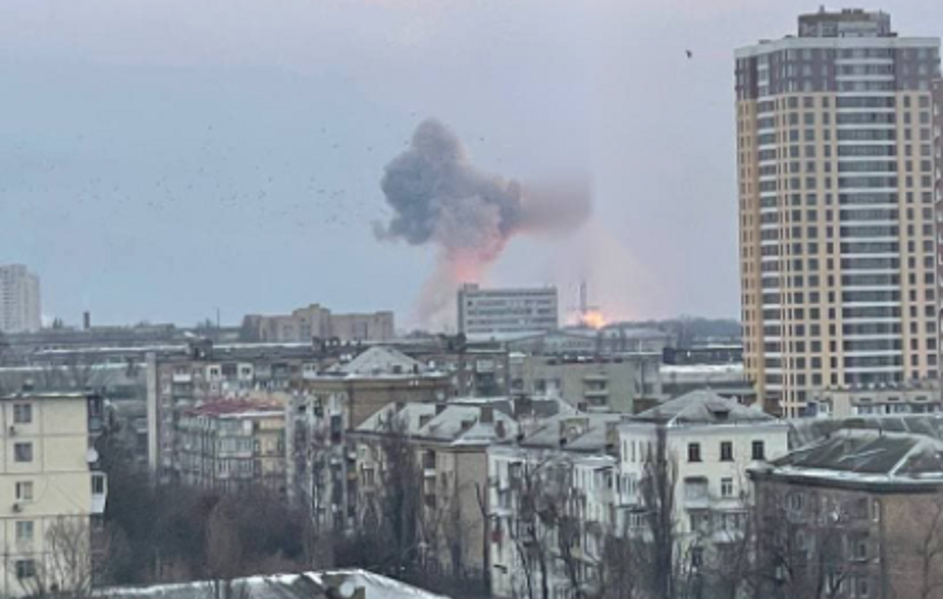 Mai multe explozii la Kiev, duminică dimineaţă, anunţă primarul Vitali Klitschko