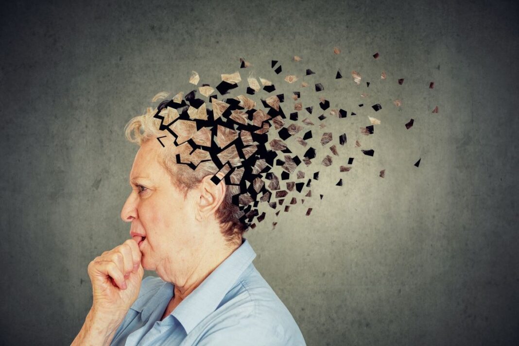 Zece semne mai puțin evidente ale demenței. Sunt trecute cu vederea, deși sunt semnale de alarmă