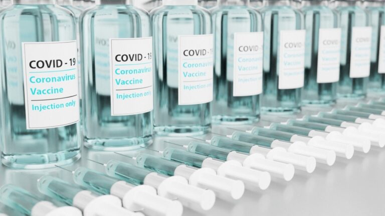 Comitetul ONU de combatere a rasismului cere anularea generalizată a brevetelor vaccinurilor anti-COVID-19
