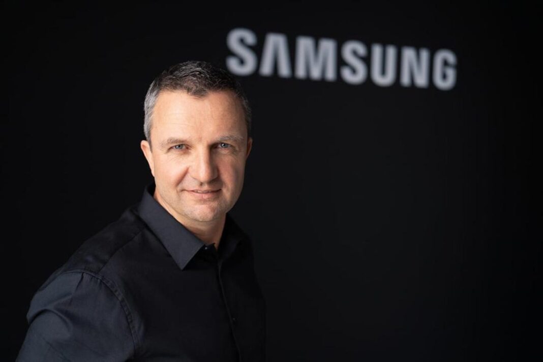 Tiberiu Dobre: În 2022 s-au vândut peste 14 milioane de pliabile la nivel global, circa 10 milioane din ele sunt Samsung