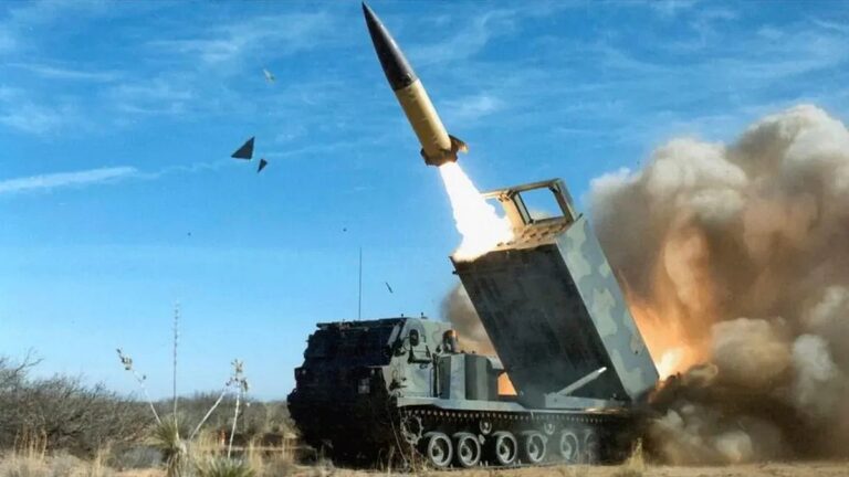 Casa Albă anunţă mijloace de apărare aeriană „semnificative” pentru Ucraina, nu rachete ATACMS