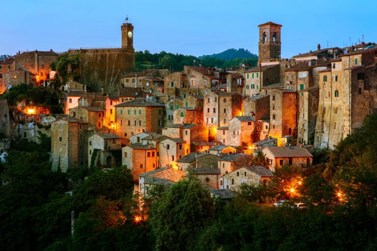 Locuințele a sute de familii din Toscana, pericol după un cutremur. Decizia autorităților