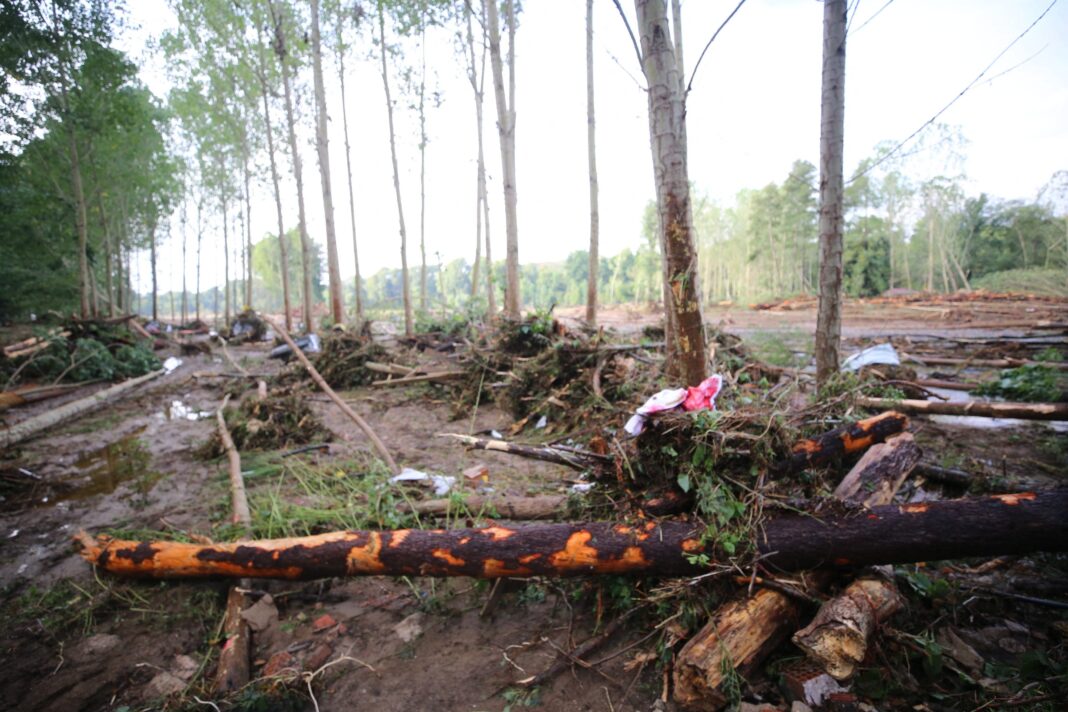 MAE: Aproximativ 200 de români se află în zonele afectate de ciclonul din Grecia