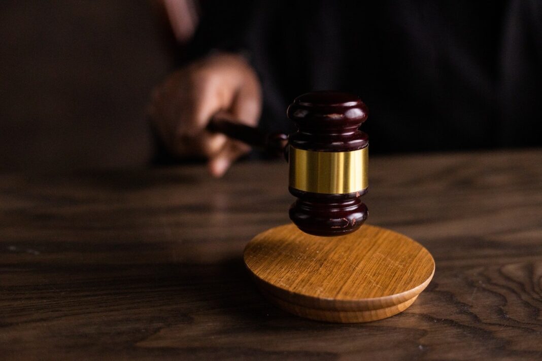 Peste 80 de persoane s-au constituit parte civilă în dosarul Crevedia. Sumele sunt imense