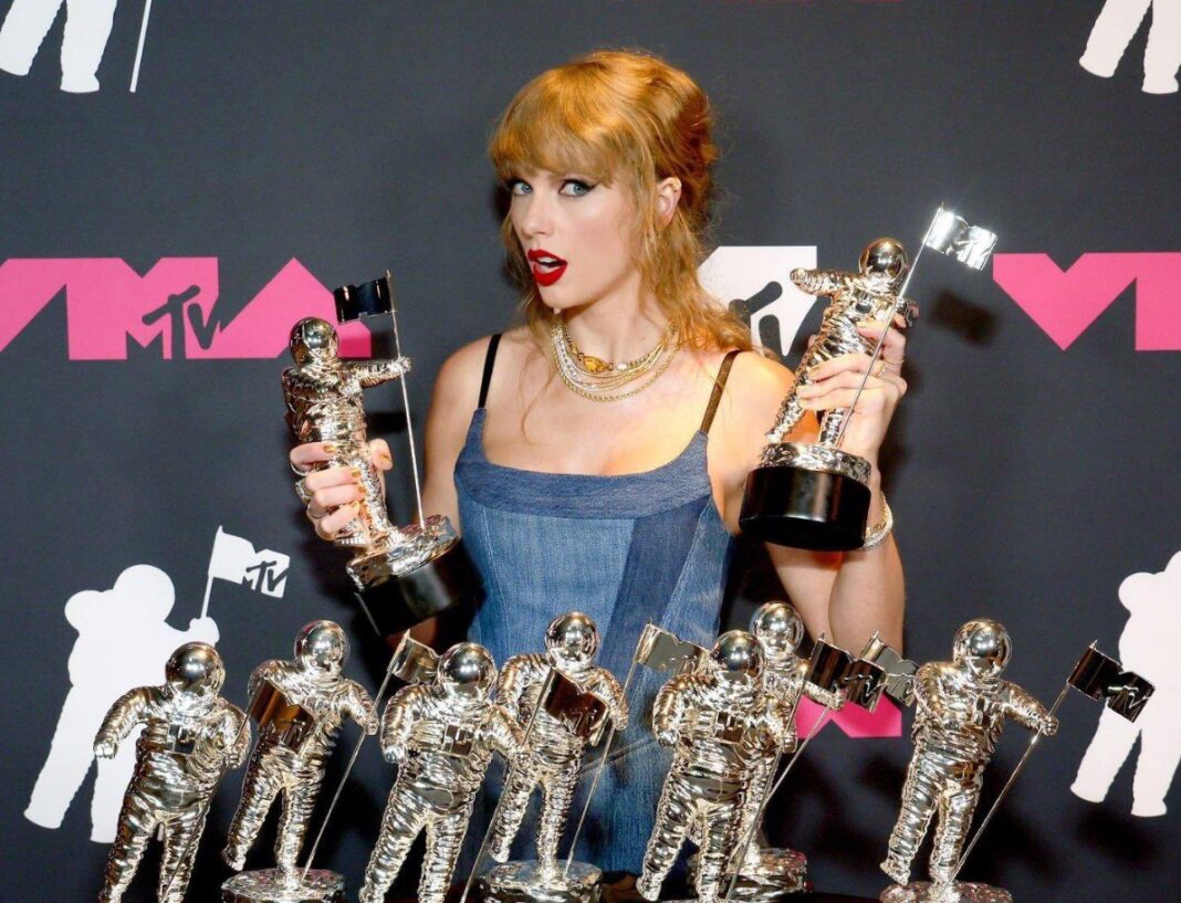 Taylor Swift a câștigat la toate categoriile MTV VMA 2023 la care a fost nominalizată. Ce a declarat artista
