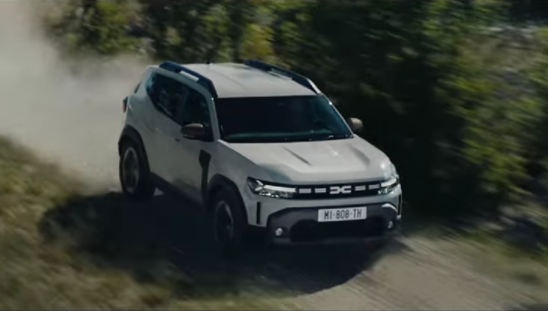 Dacia a lansat noul model Duster. Primele imagini cu mașina așteptată de români