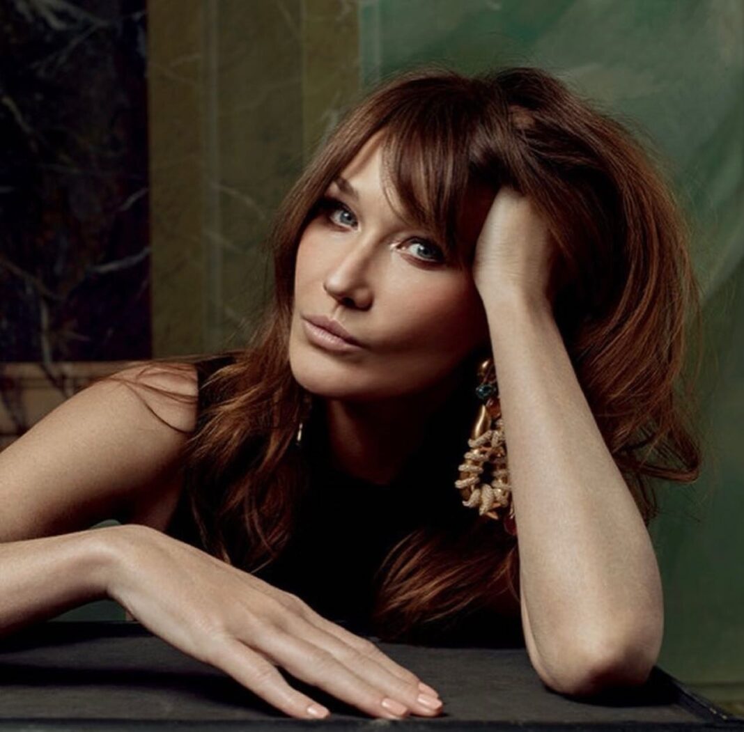 Iubirile secrete ale fostei prime-doamne a Franței. Carla Bruni: „Dacă m-ar înșela, i-aș tăia gâtul în somn!”