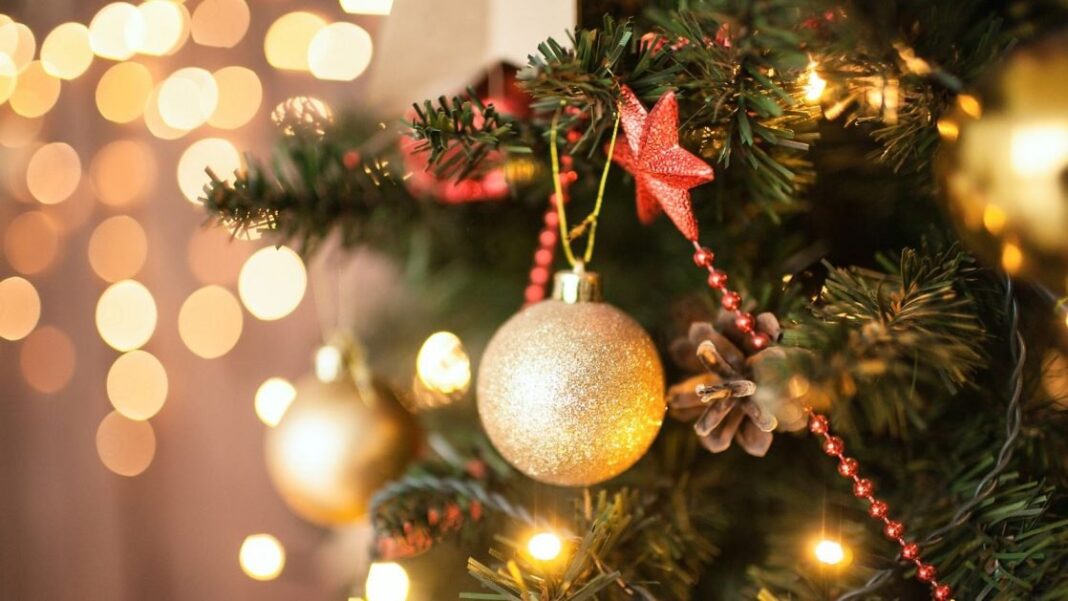 Părintele basmelor românești, adversar al bradului de Crăciun: „Nu mai văzusem decât pe la morți un așa pom împodobit”