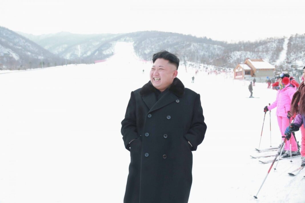 Cât costă o vacanță la schi în Coreea de Nord. Turiștii ruși, „100% satisfăcuți” de stațiunea lui Kim Jong-un