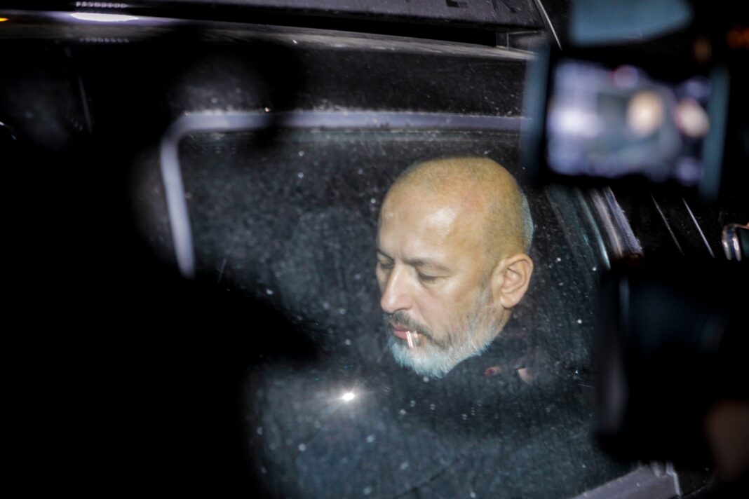 Patronul Fermei Dacilor a scăpat de arestul la domiciliu și va fi cercetat sub control judiciar