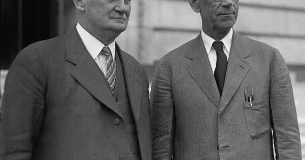 Istoria care riscă să se repete. Cum au ajuns taxele vamale ale lui Trump să semeneze cu un act catastrofal de acum 95 de ani