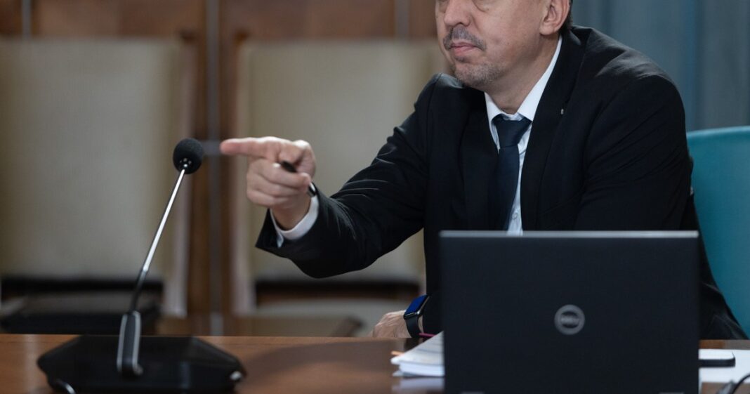 Planurile-cadru pentru învăţământul liceal vor fi puse în consultare săptămâna viitoare. Anunțul ministrului Educației