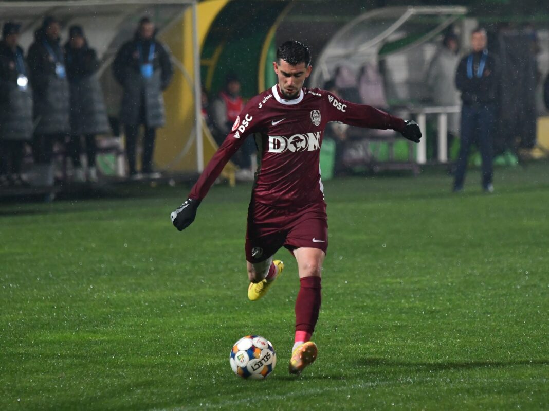 Ciprioții i-au pus pe masă 2.000.000 de euro lui Nelu Varga pentru transferul lui Korenica! CFR Cluj își vinde toate starurile