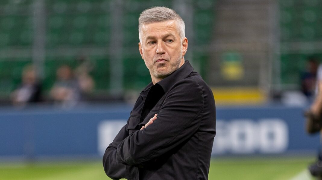 Edi Iordănescu a publicat un singur cuvânt după tragerea la sorți a grupei României la Cupa Mondială: „Aveți nevoie de traducere?”