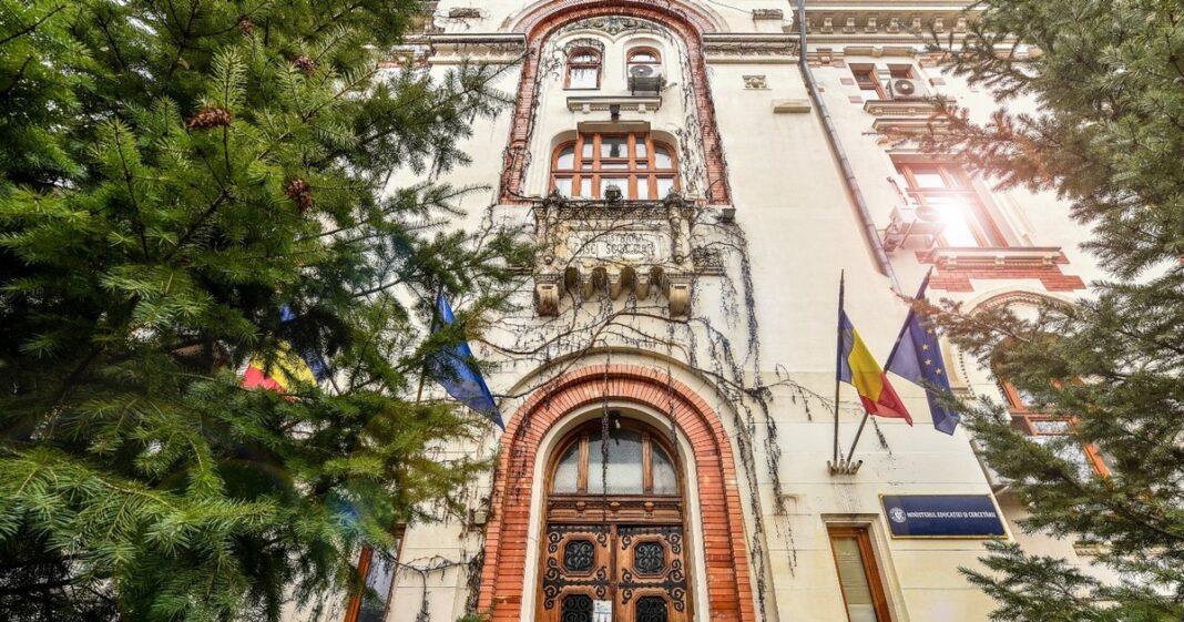 Educația cu doi miniștri? Cât de eficiența ar putea fi o astfel de variantă. „Poate că un ministru pentru preuniversitar ar schimba raportul de putere