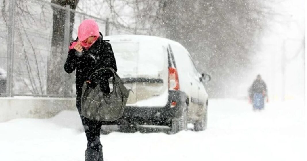 Județele care intră sub Cod galben de ninsori și precipitații însemnate cantitativ, până joi dimineață. Harta cu zonele afectate