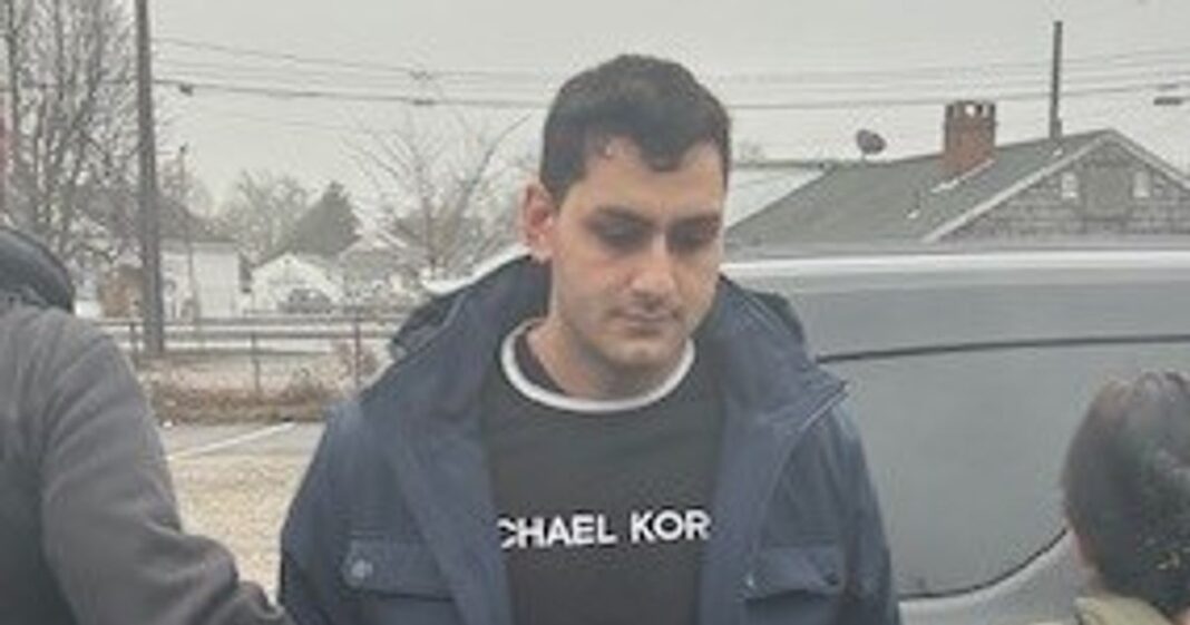 Român prins de ICE la Boston, acuzat de infracțiuni sexuale grave asupra minorilor