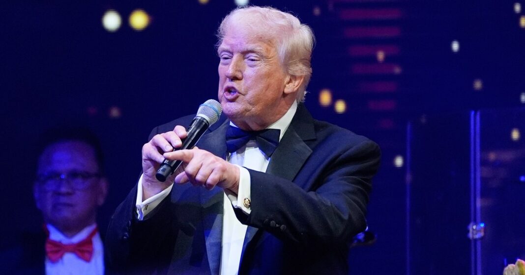 Trump amenință Canada cu taxe de 100% dacă încheie un acord cu China: „O va devora complet”