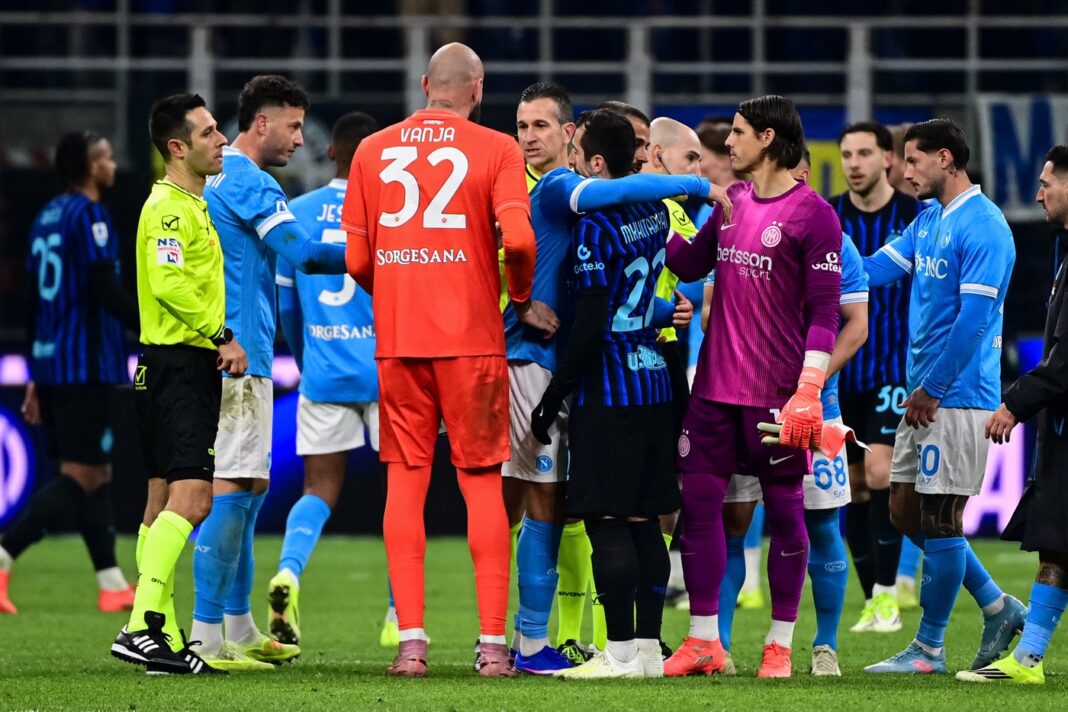 „Conte a stopat desprinderea lui Chivu”