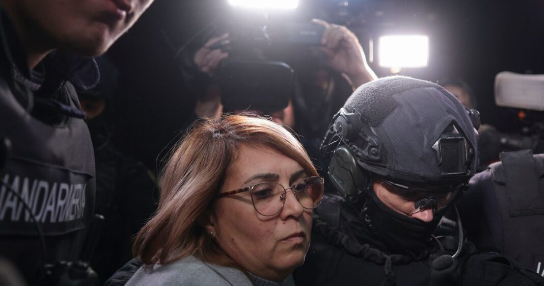 Avocata Laura Crișan, acuzată că şi-a asasinat tatăl, dată în judecată de fiică. Vrea despăgubiri morale consistente