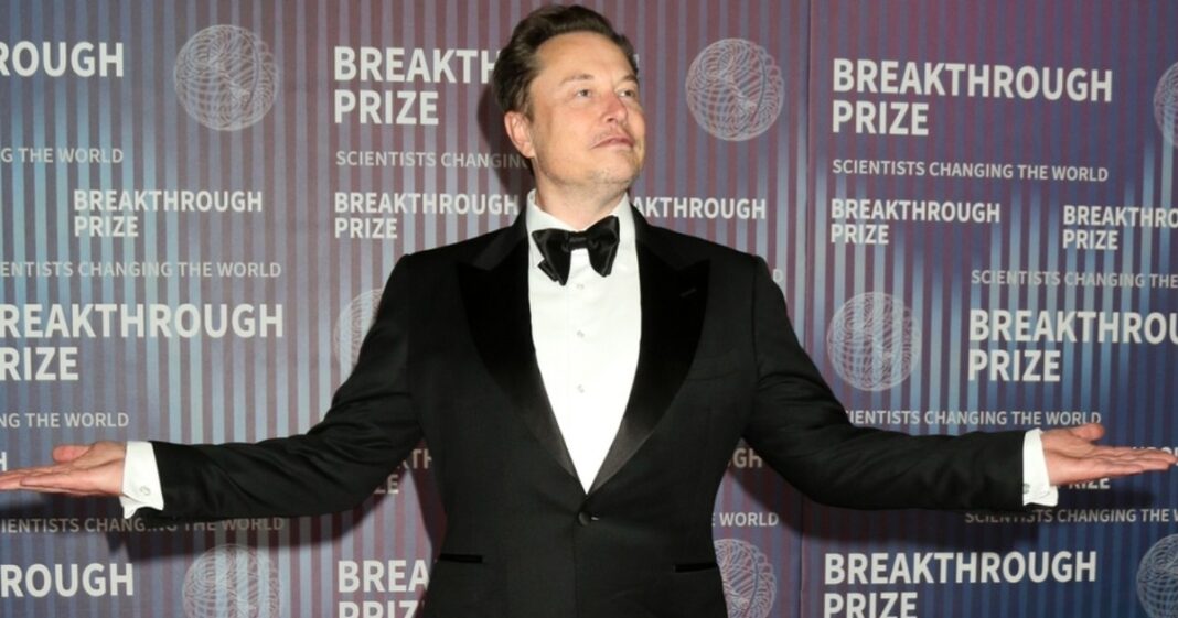 Elon Musk, primul om din istorie cu o avere de peste 800 de miliarde de dolari, după fuziunea SpaceX–xAI