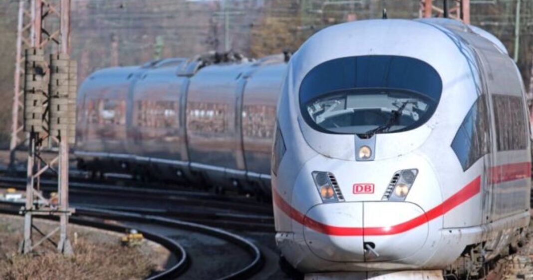 Femeie amendată cu 130 de euro după un atac de panică în tren