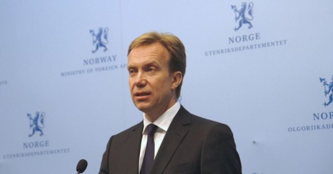 Forumul Economic Mondial de la Davos deschide anchetă internă după legăturile președintelui său cu Jeffrey Epstein