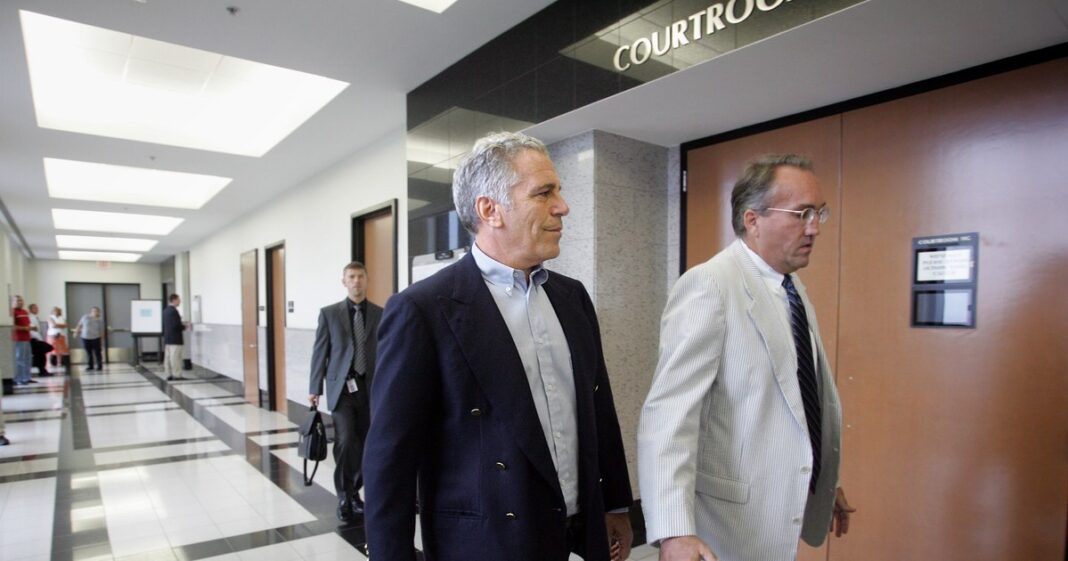 Fratele lui Jeffrey Epstein, tot mai convins că acesta a fost ucis: „Semăna prea mult cu o crimă”. Ce menționa inițial certificatul de deces