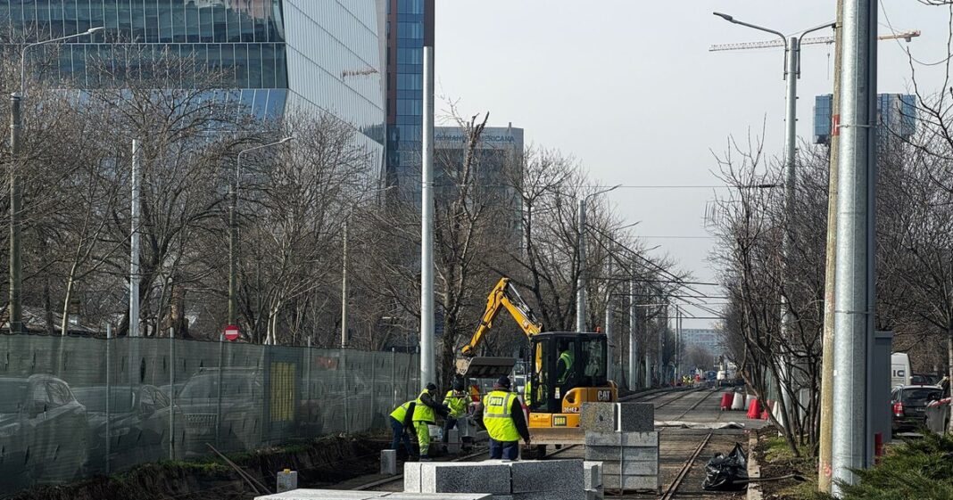Modernizarea liniei de tramvai de pe Bulevardul Expoziției, aproape de finalizare. Toate detaliile despre stadiul la zi al lucrărilor